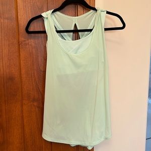 Lululemon top with bra